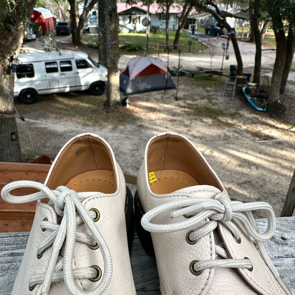 Dr Martin 24256 Beige Virginia oxfords - Picture 3 of 8